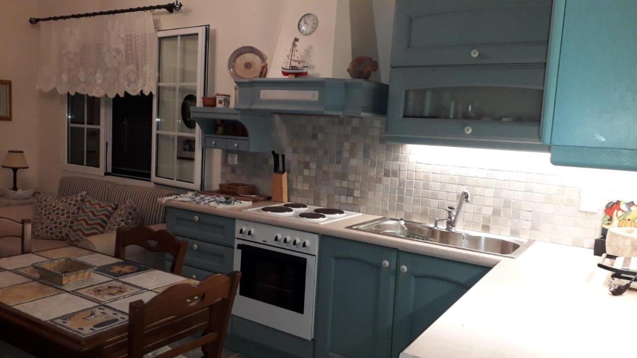 Bella Vista Apartment Kato Korakiana Bagian luar foto