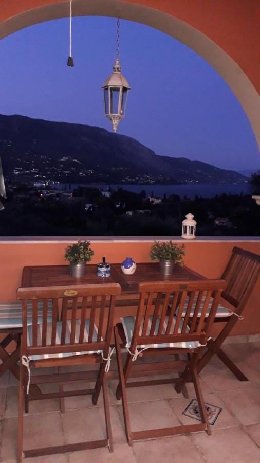 Bella Vista Apartment Kato Korakiana Bagian luar foto