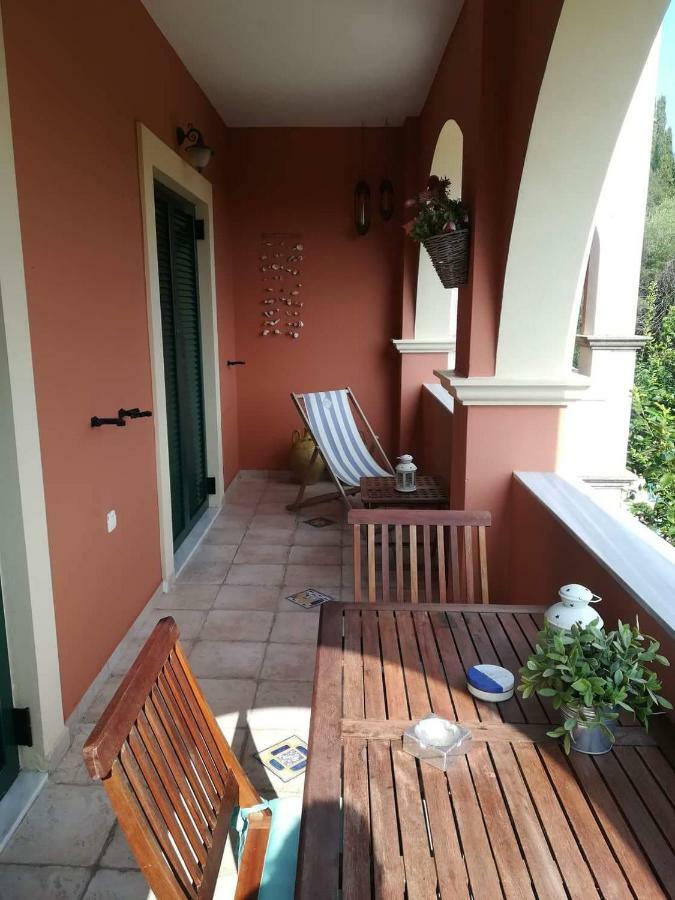 Bella Vista Apartment Kato Korakiana Bagian luar foto