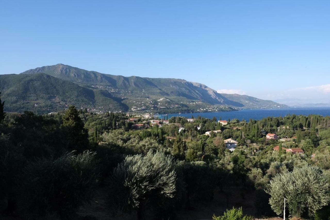 Bella Vista Apartment Kato Korakiana Bagian luar foto