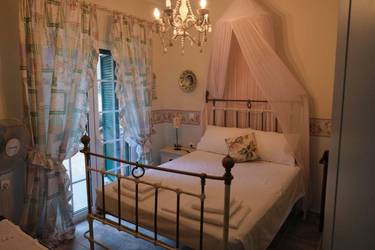 Bella Vista Apartment Kato Korakiana Bagian luar foto